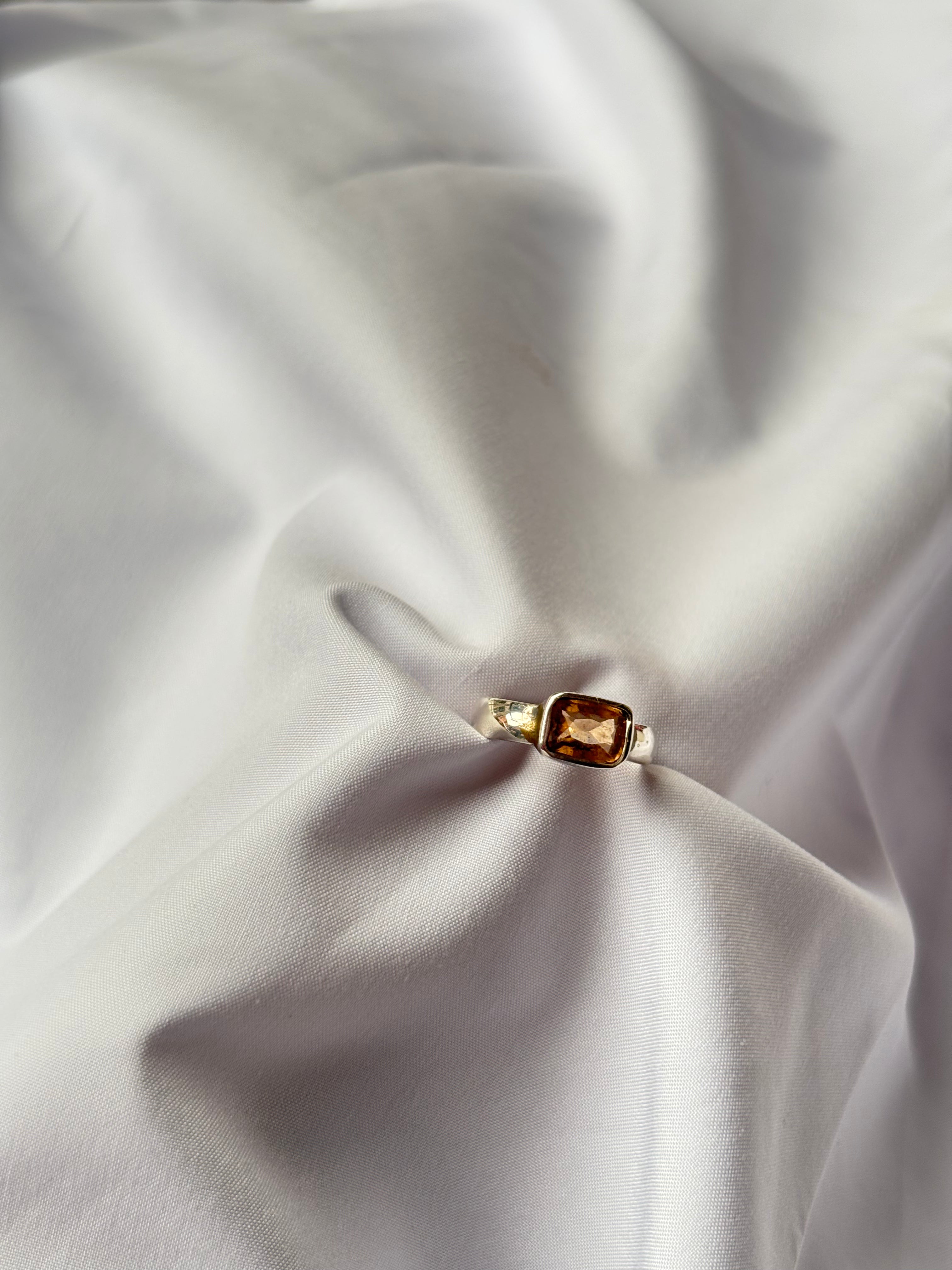 Topaz Ring II 6
