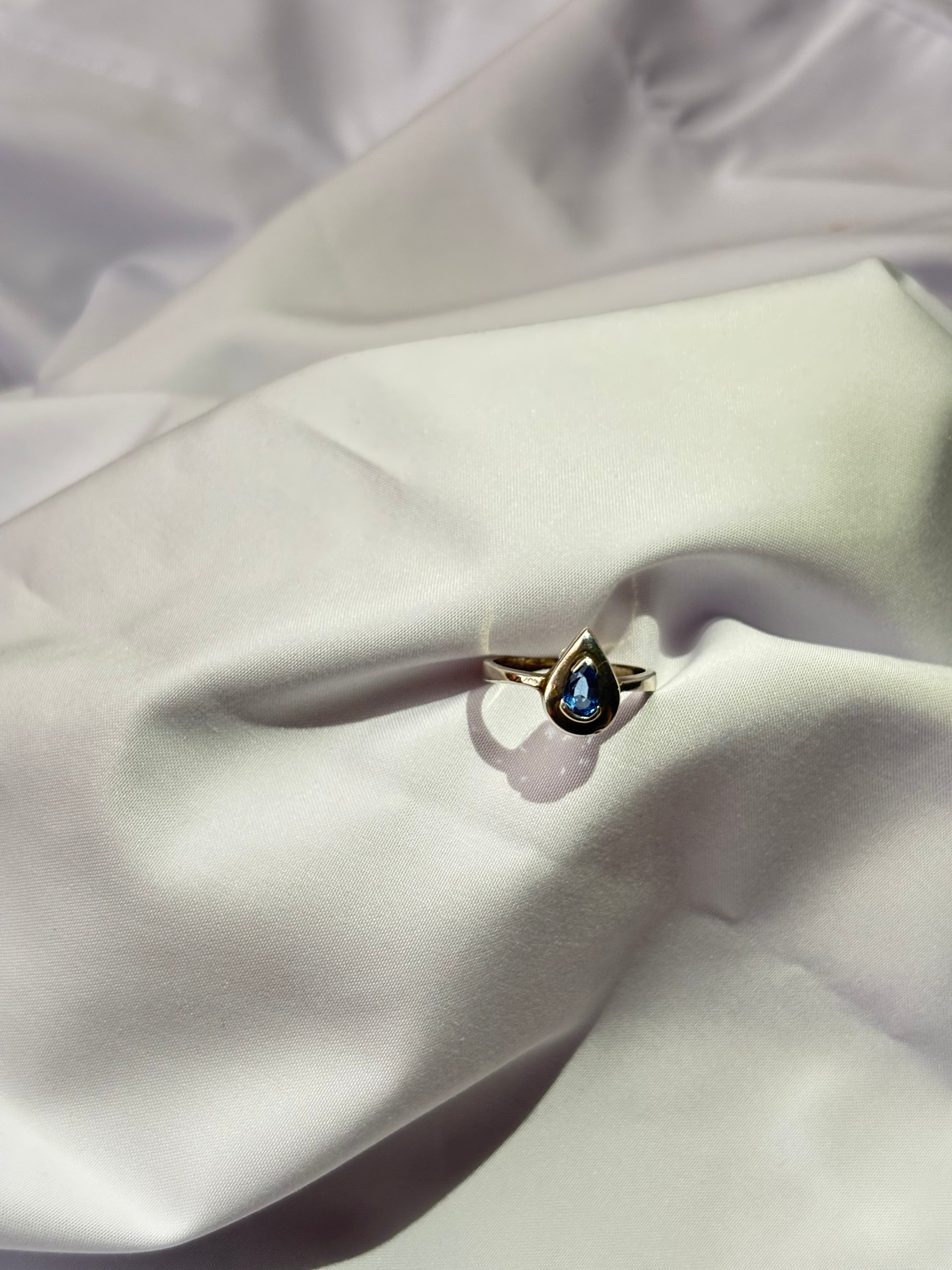 Blue Sapphire Ring