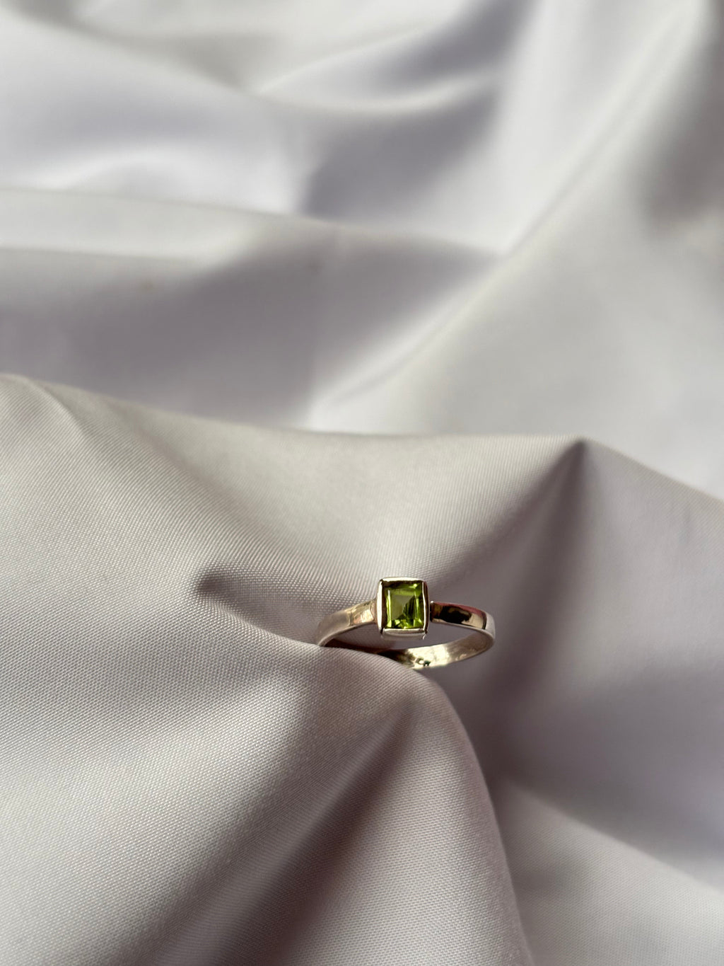 Peridot Solitaire Ring 1