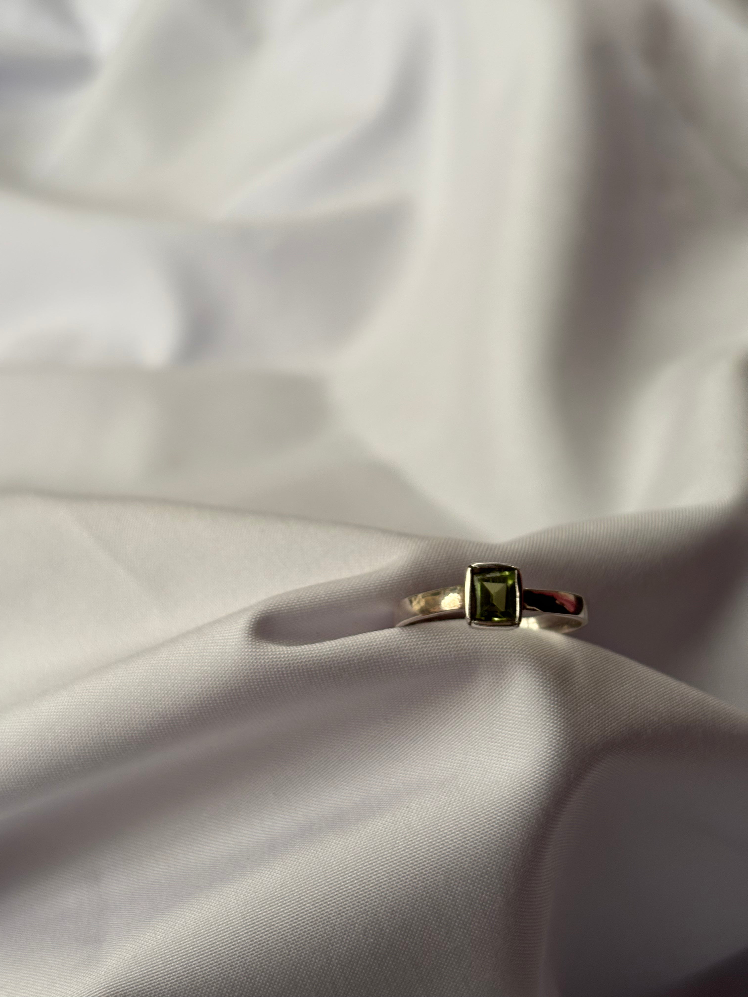 Peridot Solitaire Ring 5
