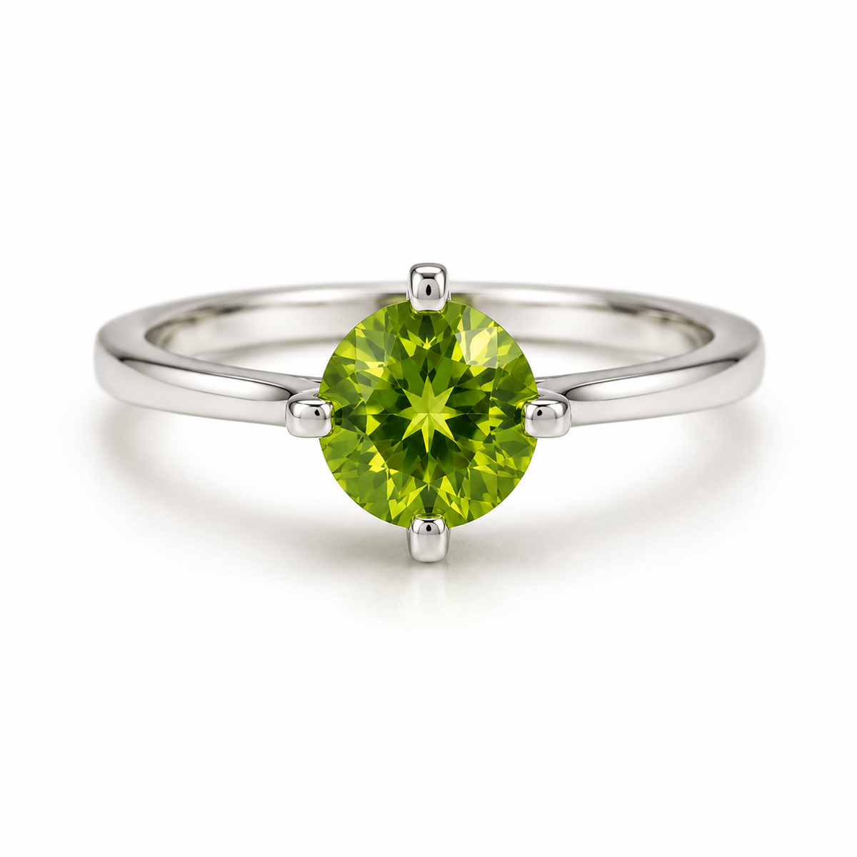 Peridot Solitaire Sterling Silver Ring in 925 sterling silver - photo 1 of 4