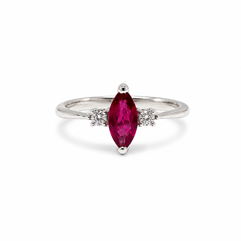 Garnet Three-Stone Sterling Silver Ring in 925 sterling silver - photo 5 of 5