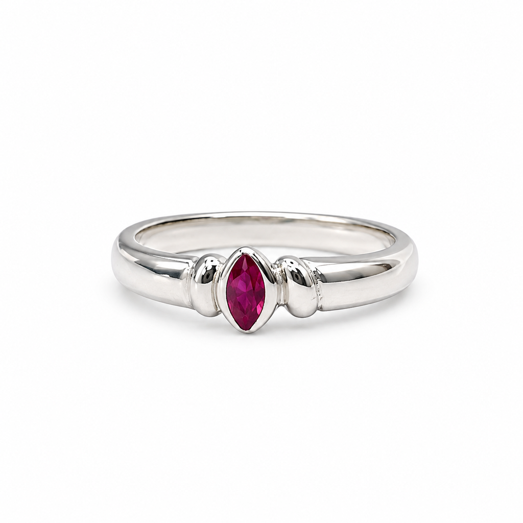 Ruby Solitaire Sterling Silver Ring in 925 sterling silver - photo 5 of 6