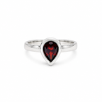 Garnet Solitaire Sterling Silver Ring in 925 sterling silver - photo 1 of 4