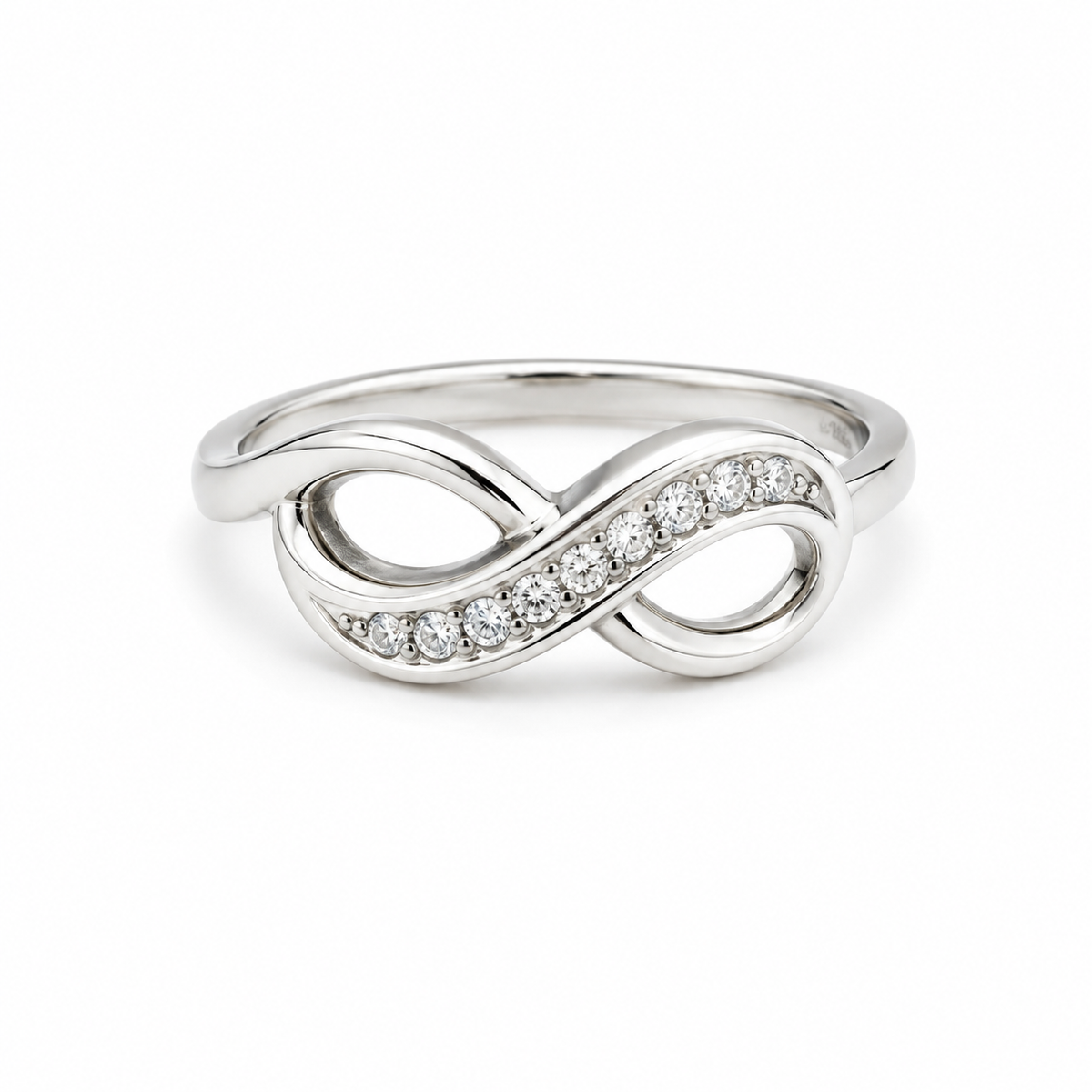 American Diamond Vintage Sterling Silver Ring in 925 sterling silver - photo 1 of 3