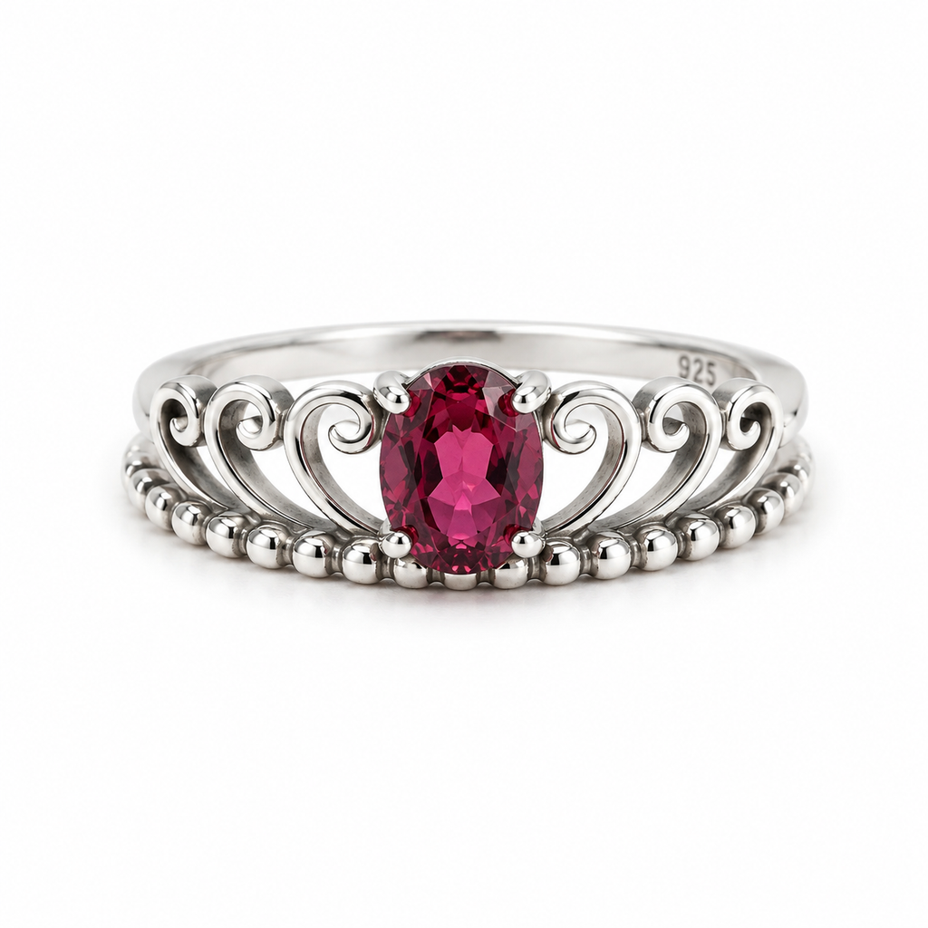 Garnet Vintage Sterling Silver Ring in 925 sterling silver - photo 1 of 4