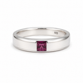 Garnet Solitaire Sterling Silver Ring in 925 sterling silver - photo 1 of 4
