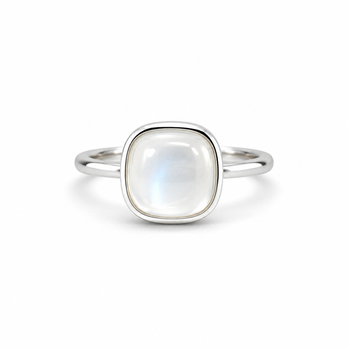 Moonstone Solitaire Sterling Silver Ring in 925 sterling silver - photo 1 of 4