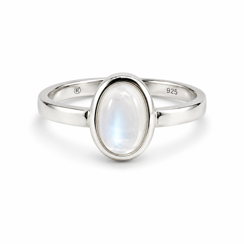 Moonstone Solitaire Sterling Silver Ring in 925 sterling silver - photo 1 of 3