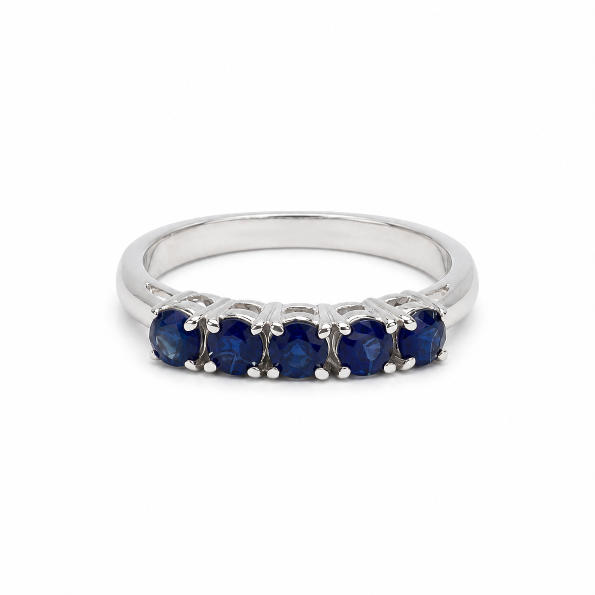 Blue Sapphire Vintage Sterling Silver Ring in 925 sterling silver - photo 2 of 4