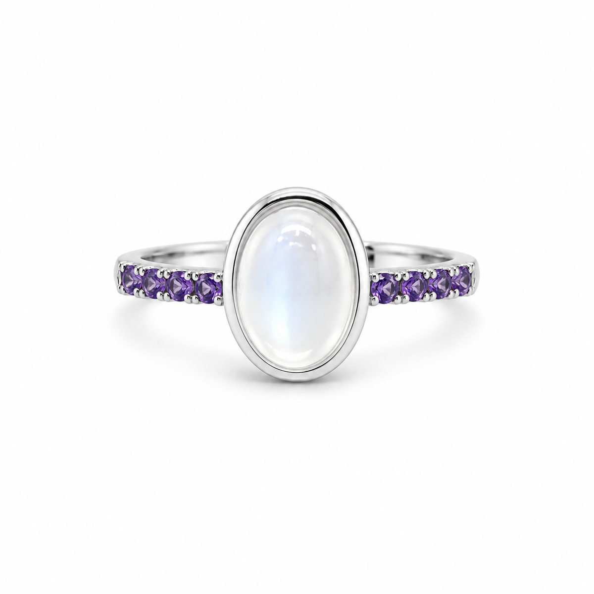 Moonstone Solitaire Sterling Silver Ring in 925 sterling silver - photo 2 of 4