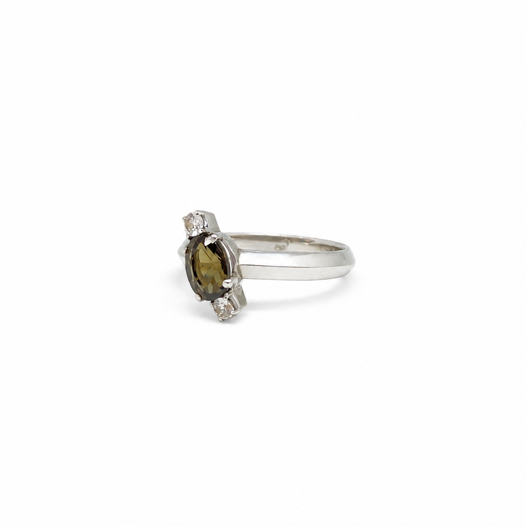 Quartz Three-Stone Sterling Silver Ring in 925 sterling silver - photo 3 of 4