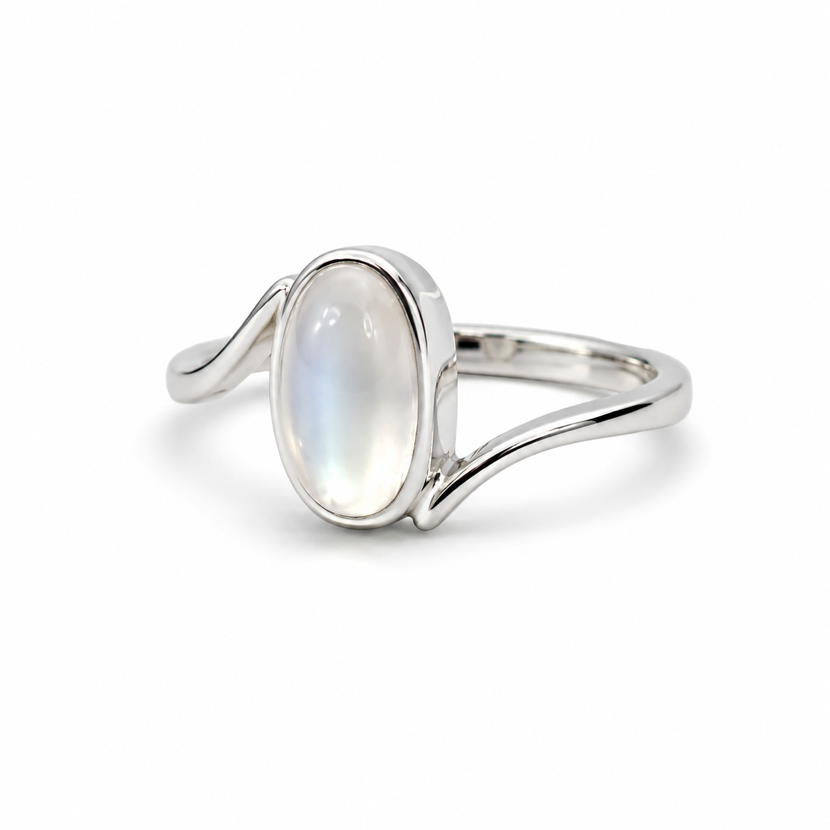 Moonstone Solitaire Sterling Silver Ring in 925 sterling silver - photo 4 of 4