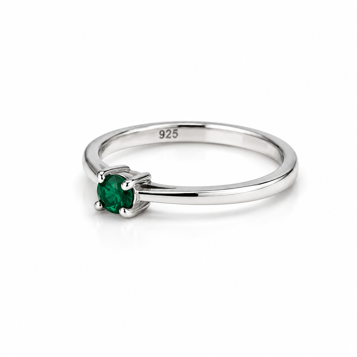 Tsavorite Solitaire Sterling Silver Ring in 925 sterling silver - photo 4 of 4