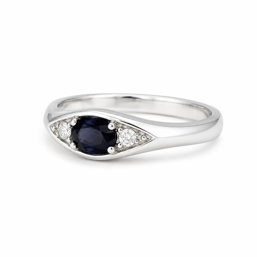 Spinel Solitaire Sterling Silver Ring in 925 sterling silver - photo 3 of 4